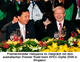 Premierminister Hatoyama im Gespräch mit dem australischen Premier Ruud beim APEC-Gipfel 2009 in Singapur.