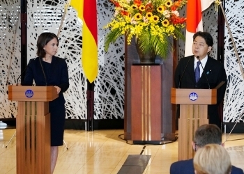 Zusammenkunft der Außenminister Japans und Deutschlands