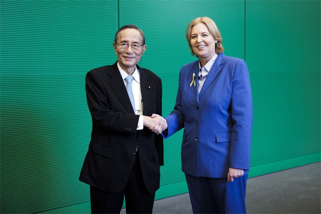 Teilnahme von Sprecher des Repräsentantenhauses Hosoda am G7-Parlamentspräsidententreffen
