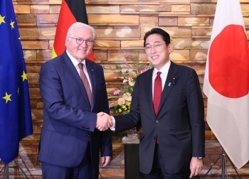 Zusammenkunft von Premierminister Kishida und Bundespräsident Steinmeier 