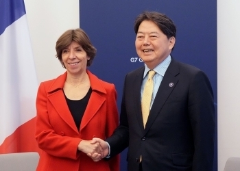 Treffen der Außenminister Japans und Frankreichs