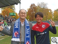 Botschafter Yanagi mit Mai Kyokawa von Turbine Potsdam