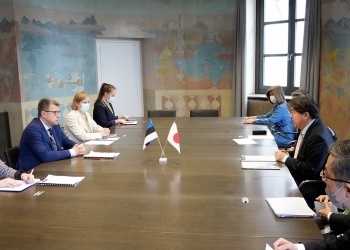 Treffen der Außenminister Japans und Estlands