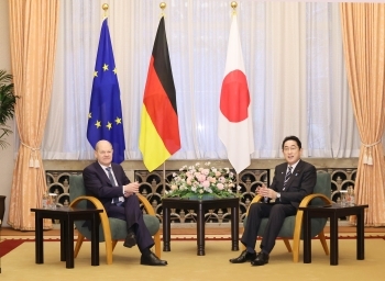Japanisch-Deutsches Gipfeltreffen (Vieraugengespräch)
