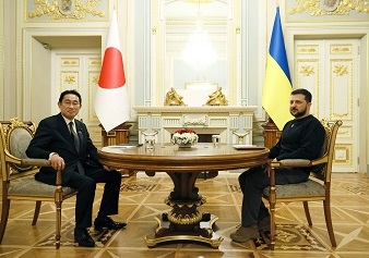 Gipfeltreffen zwischen Japan und der Ukraine