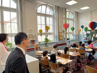 Besuch bei der Zentrale Schule für Japanisch Berlin -  Ergänzungsschule - in Berlin/ Wilmersdorf