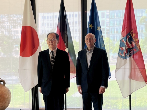 Höflichkeitsbesuch beim Hessischen Minister für Bundes- und Europaangelegenheiten, Internationales und Entbürokratisierung, Manfred PENTZ, in der Hessischen Landesvertretung in Berlin