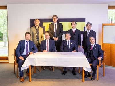 Unterzeichnungszeremonie Sumitomo Electric Industries & Amprion