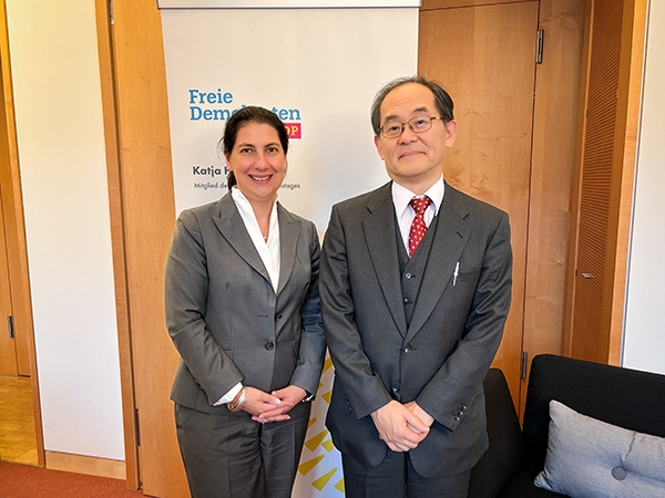 Abschiedsbesuch bei Frau Katja Hessel, Parlamentarischen Staatssekretärin beim Bundesminister der Finanzen