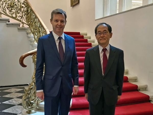 Abschiedsbesuch bei Hrn. Thomas Silberhorn, CSU-Bundestagsabgeordneter und früherer Parlamentarischer Staatssekretär beim Bundesministerium der Verteidigung