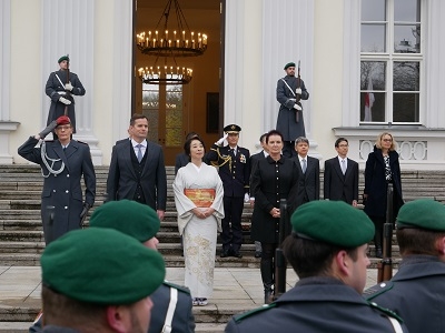 Akkreditierung von Frau Botschafterin Shino im Schloss Bellvue