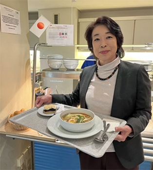 Besuch die Kantine der Berliner Senatskanzlei im Roten Rathaus (1)