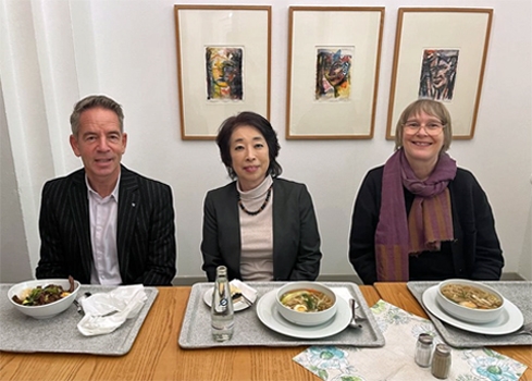 Besuch die Kantine der Berliner Senatskanzlei im Roten Rathaus (2)