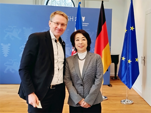 Aktivitäten der Botschafterin: Antrittsgruß beim Ministerpräsidenten von Schleswig-Holstein, Daniel Günther (05.12.2024)
