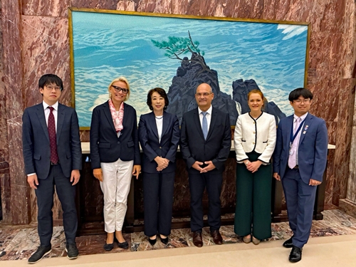 Besuch von Herrn Staatssekretär Prof. Dr. Dr. Markus Schick vom Bundesministerium für Landwirtschaft, Ernährung und Heimat, in der Residenz (2)