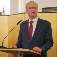 Nationalempfang Japans anlässlich des Geburtstags Seiner Majestät des Kaisers (3)