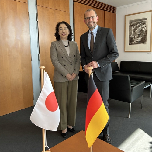 Besuch beim Vorsitzenden des Verteidigungsausschusses des Deutschen Bundestags, Thomas Röwekamp